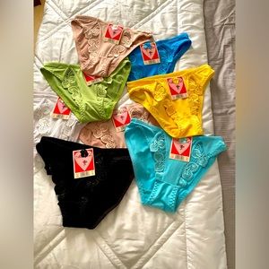 8 Ladies under wear panties brand new with tags
